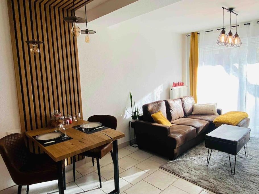 L'Atelier Apartment ชาเตอนัวส์ ภายนอก รูปภาพ